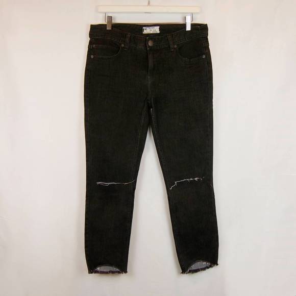 NEW FREE PEOPLE destroyed skinny jeans in black - Picture 1 of 2